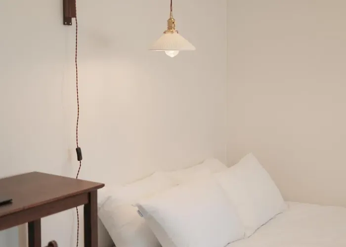 Apartment Table&rest--spacious 2f, No Hills, Local Vibe, Easy Transit